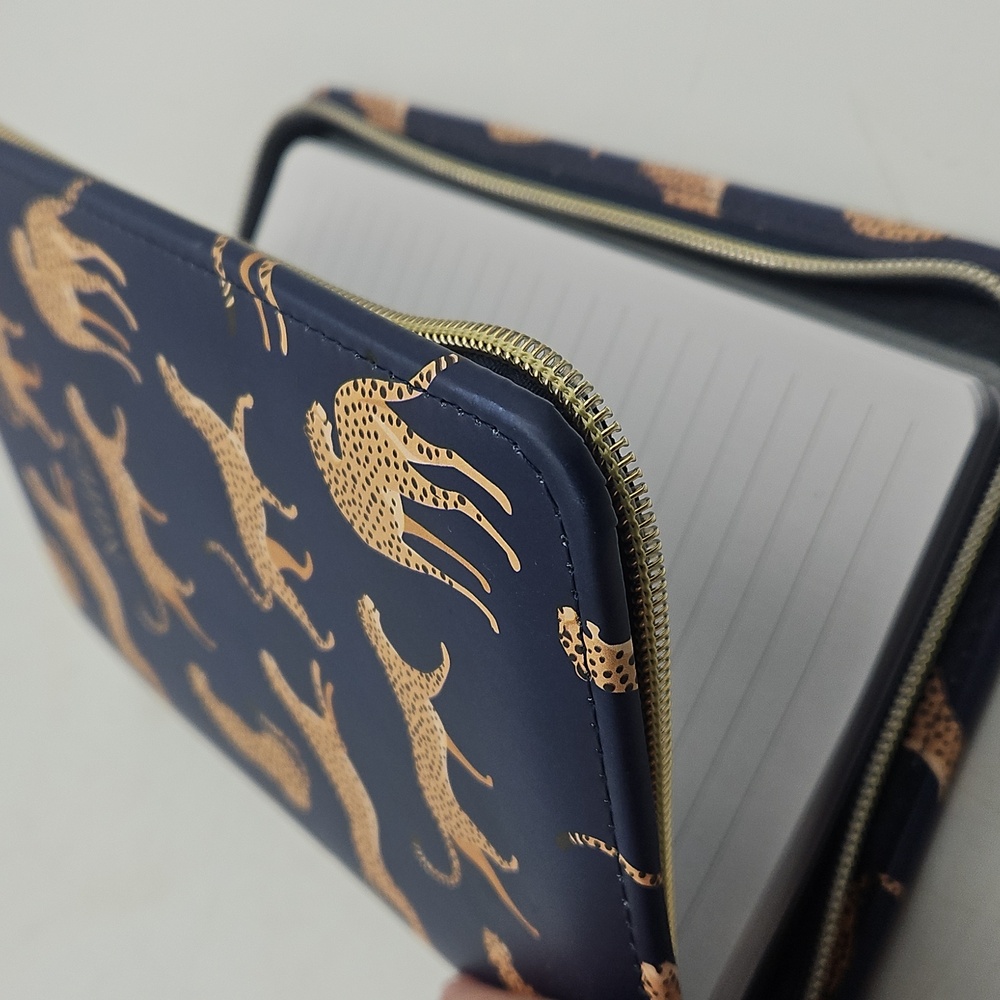 Journals & Note Paper Bundle - Picture 2 of 9